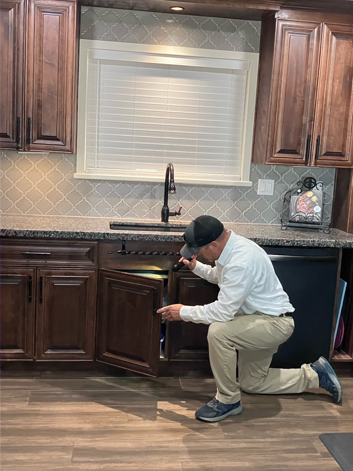 7 Warning Signs You Have Termites in Your Arizona Home